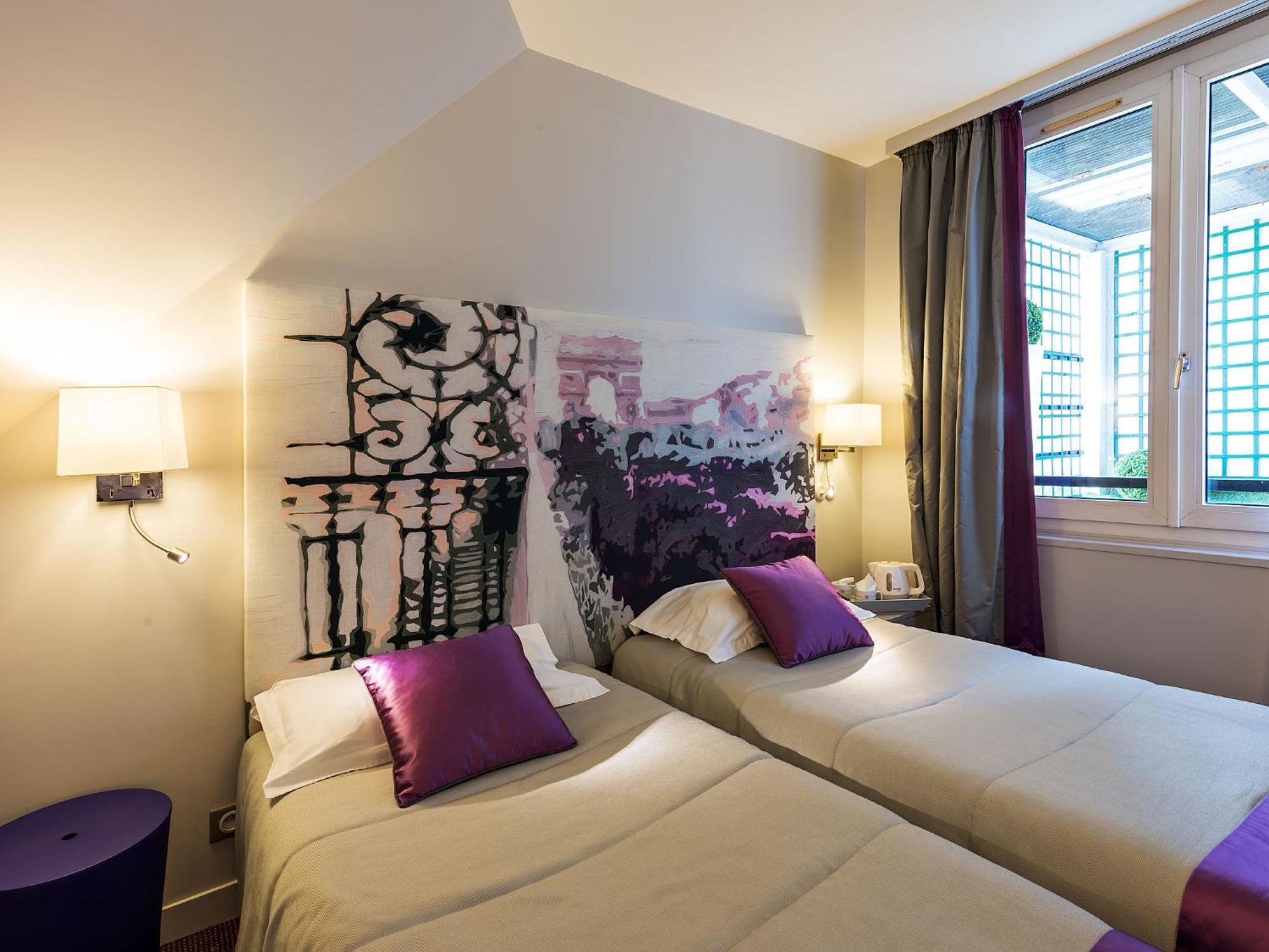 Hotel Harvey Paris Rum bild